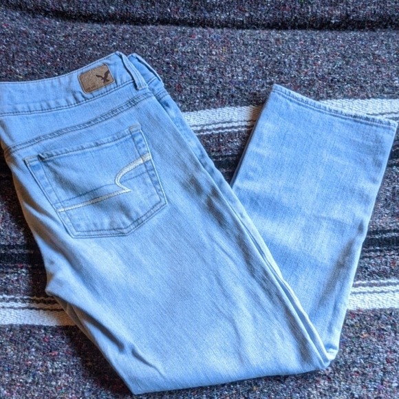 American Eagle Outfitters Denim - American Eagle Artist Cropped Stretch Jeans